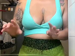 check out this tight shorts flashing my wet pussy crack