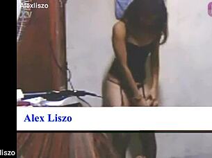 peruvian babe shakes huge hips erotically!