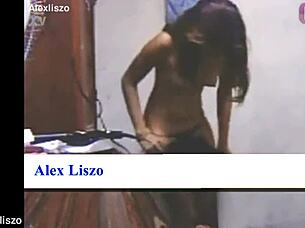 peruvian babe shakes huge hips erotically!