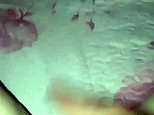 Slapped hard on my pregnant milf pussy! 👋💦😈 Homemade amateur fun!