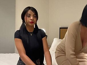 19yo huge tits teen brings stepmom to porn casting