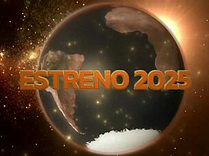 amateur couple shares homemade fun with toys fingering orgasm