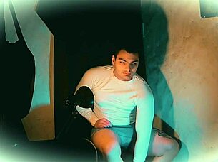 check out this shiny white outfit on 18cm big cock angle 2?