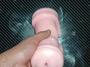 Kissy hands over her pussy for my deep blowjob fun now