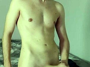 homemade webcam masturbation huge cumshot face closeup