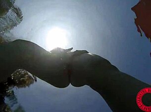 samantha rones fingers pussy clit close-up underwater intensely