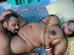 desi boyfriend pounds sexy girlfriend hard at night