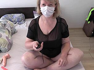 Mature Housewife Dildos Hairy Pussy Fat Ass Webcam Shake