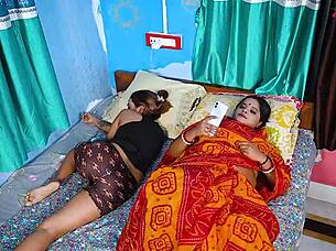 desi boyfriend pounds sexy girlfriend hard at night