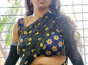 hot wife rides hubby hard on wedding night 🔥💦