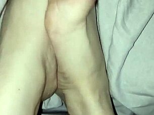 gretala's bare natural feet fetish closeup no polish