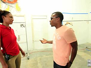 Big booty Target employee deepthroats customer dick in stock room reality