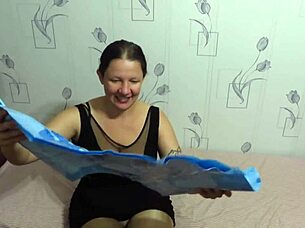 Milf bursts with joy inflating beach circle fetish