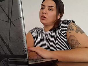 Carla farts loud while grinding her fetish fantasy