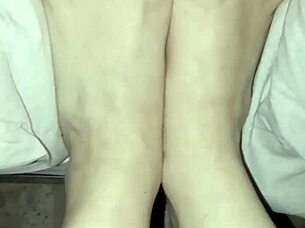 gretala's bare natural feet fetish closeup no polish