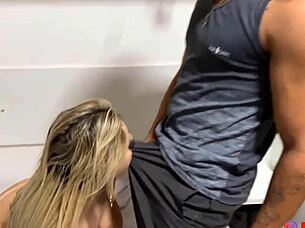 Spying on hot blonde showering til she catches me 😏🚿💦 what happens next!