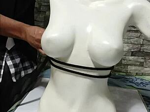 hey, check this bdsm tutorial on peruvian breast tying