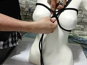hey, check this bdsm tutorial on peruvian breast tying