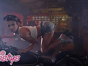 kylie rocket spreads legs wild pussy rub moan fest