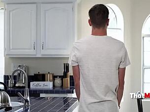 syren de mer seduces with blowjob and intense fucking lesson