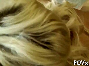 Petite Teen's Pussy In Epic Oral Contest With Balls Licking 😏👅