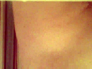 i'm dripping wet fingering my huge clit in the toilet