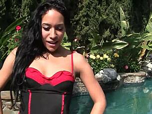 pretty latina courtney poses and plays with her shaved pussy 😘