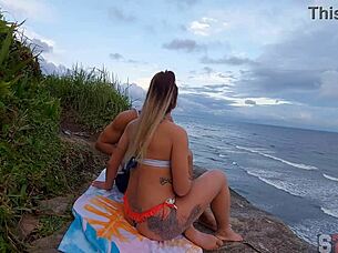 i fucked a hot beach blonde