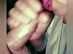 Colombian housewife addicted to deepthroating cocks and swallowing cum loads