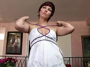 Petite Redhead 18+ Teen Gags On Older Guy's Cock In Casting