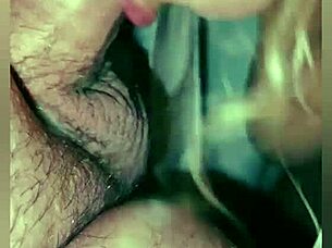 Colombian housewife addicted to deepthroating cocks and swallowing cum loads