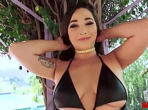 Hairy pussy Karlee Grey and Lilly Bell fuck to intense orgasms 😍💦