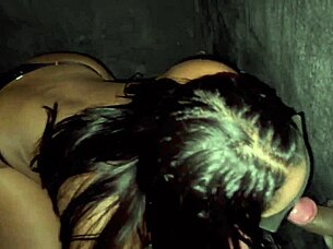 Wife orgasms sucking cocks at gloryhole in swing house 😍