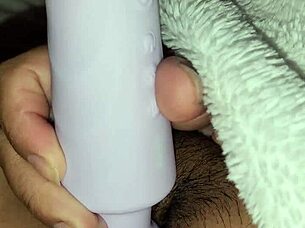 mmm, toying my dripping wet pussy till i cum hard 💦