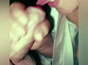 Colombian housewife addicted to deepthroating cocks and swallowing cum loads