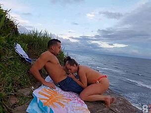 i fucked a hot beach blonde