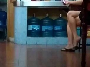 chinese mature slut strips naked and begs for hard asian fucking