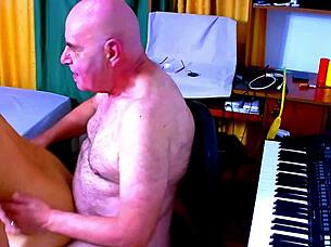 Intriguing preview teases Agarabas Olpr steamy assfucking