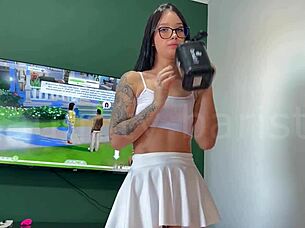 quick cum blast fills golf girl's tight ass hole