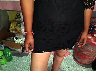 Redhead bodybuilder chubby ass worshipped fingered screaming for rent