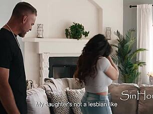 😏 curvy teachers caught in steamy lesbian affair 👩‍🏫💋