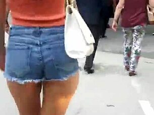 Street skirts LIFTING to REVEAL sexy BIG ASSES