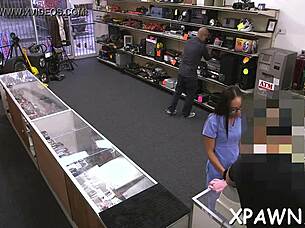 Sloppy amateur cutie sucks cock to hardcore orgasm