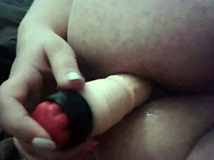 sarah link spreads ass for deep solo anal toying fun