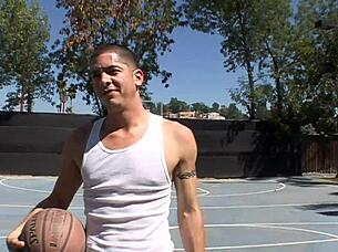 i'm pounding this sexy 18 yo beauty deep