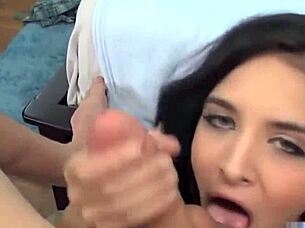 Best blowjob ever with monster cock sucking 😍💦