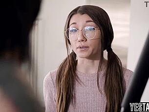 i fuckin milf gf so hard nerdy