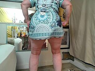 dawnskye1962 fingers caged panties to orgasm