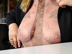 Housewife flashes big pussy miniskirt at beach party restaurant