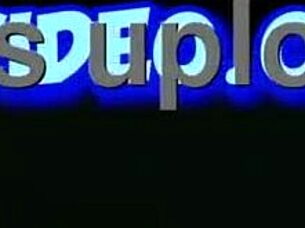 Indian beauty dances hot revealing her luscious curves